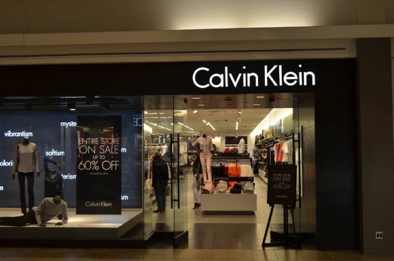 Calvin Klein Review 2025 – The Hub of Classy Fashion